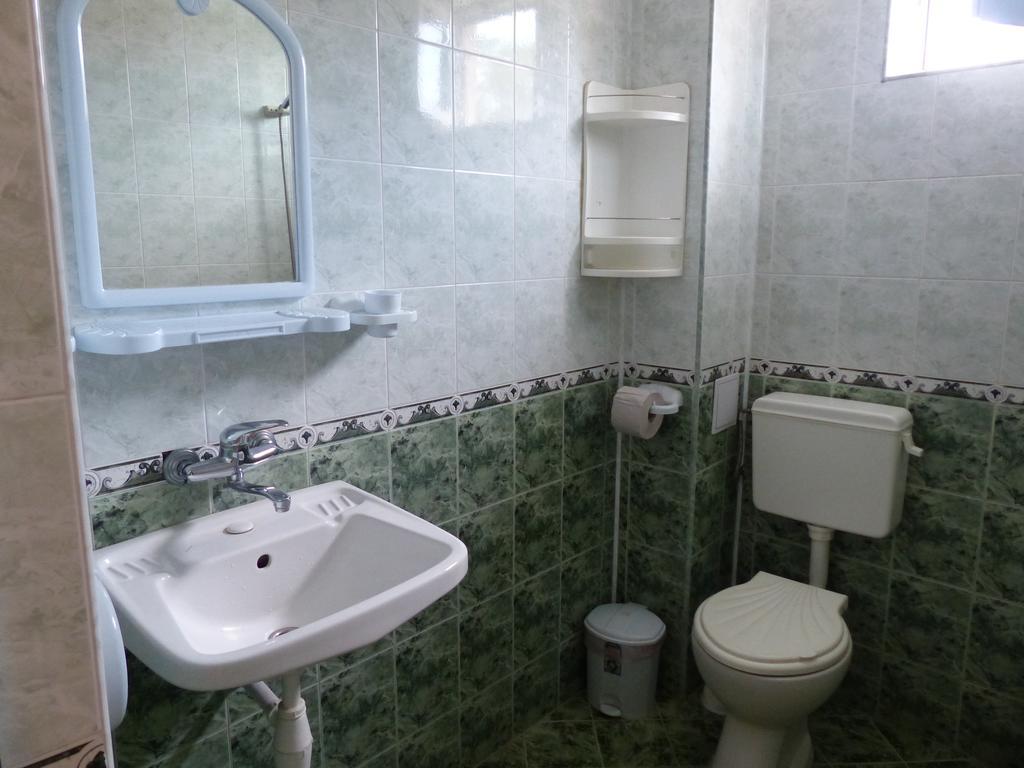 Sunhouse Rooms Carevo Exterior foto