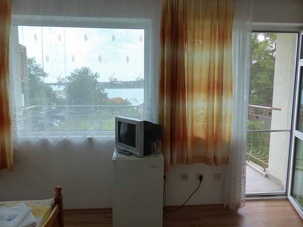 Sunhouse Rooms Carevo Exterior foto
