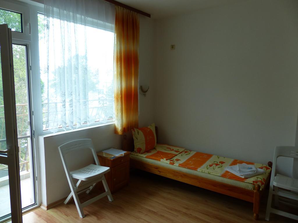 Sunhouse Rooms Carevo Exterior foto